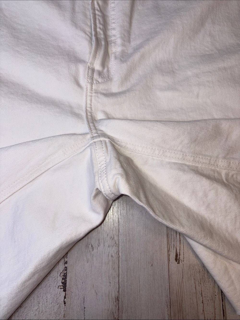 Old Navy High-rise O.G. Straight white denim shorts plus size 24 - Picture 6 of 14